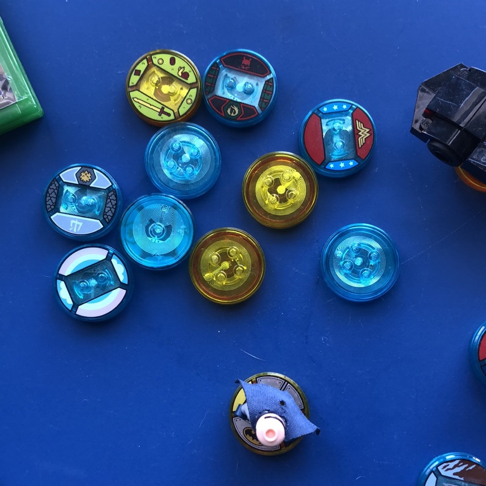 Lego Dimensions Video Game LOT XBOX - Picture 11 of 11